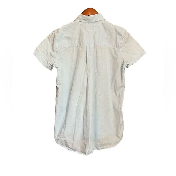 3 for $30! Tommy Hilfiger short sleeve top‎ - Picture 10 of 10